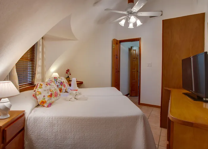 Xanadu Island Hotel 3*