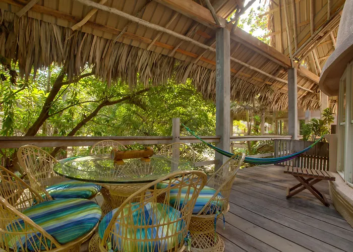 Hotel Xanadu Island