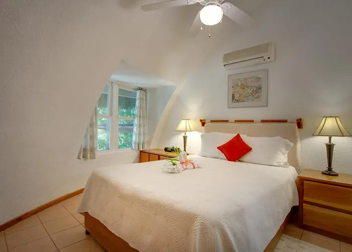 Hotel Xanadu Island